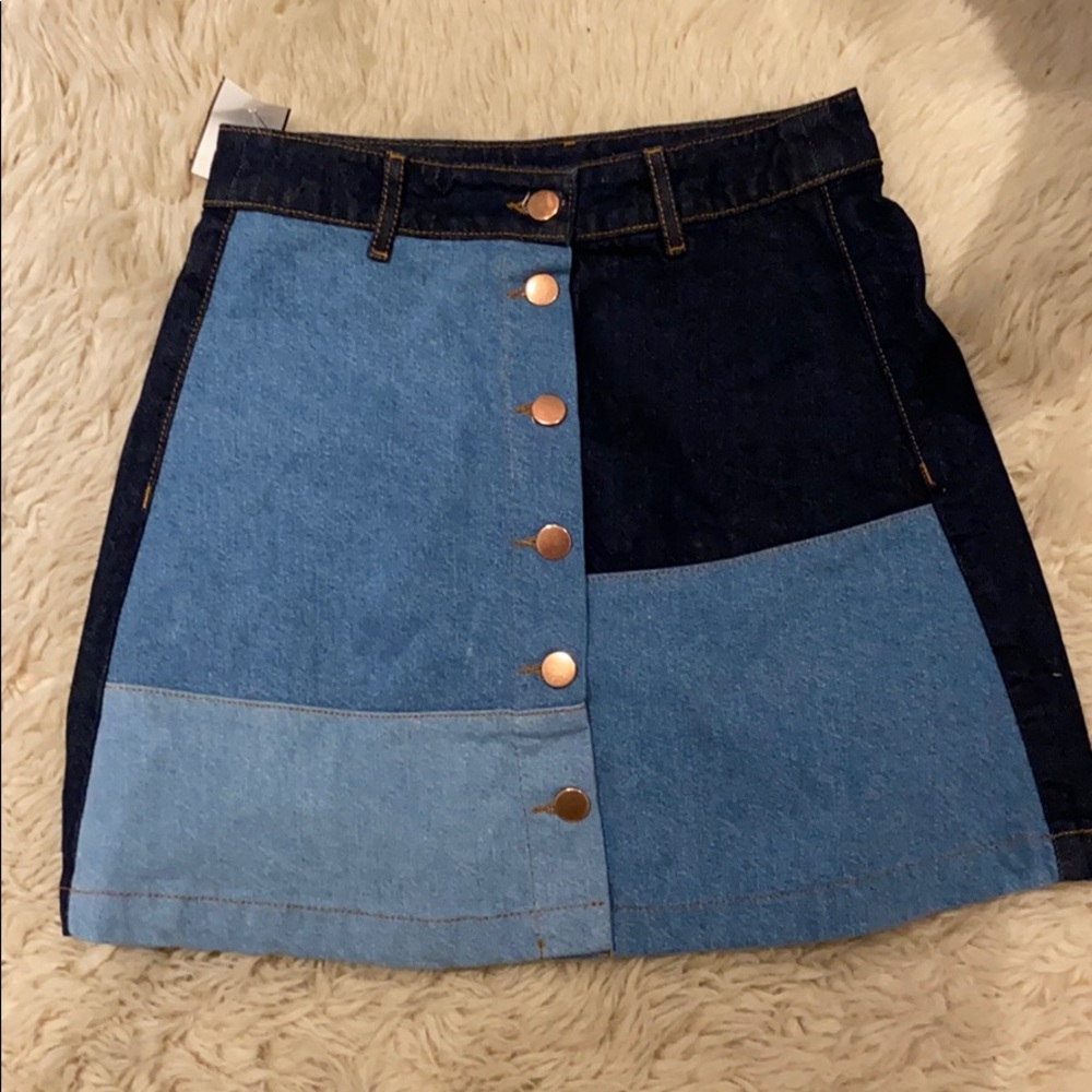 SOOO cute jean skirt